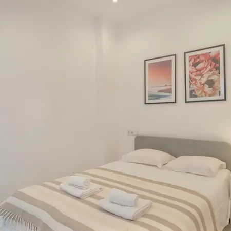 Apartment Atenea Deluxe